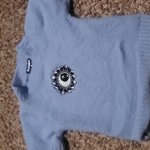 Furry/fuzzy blouse - Picture 2 of 3